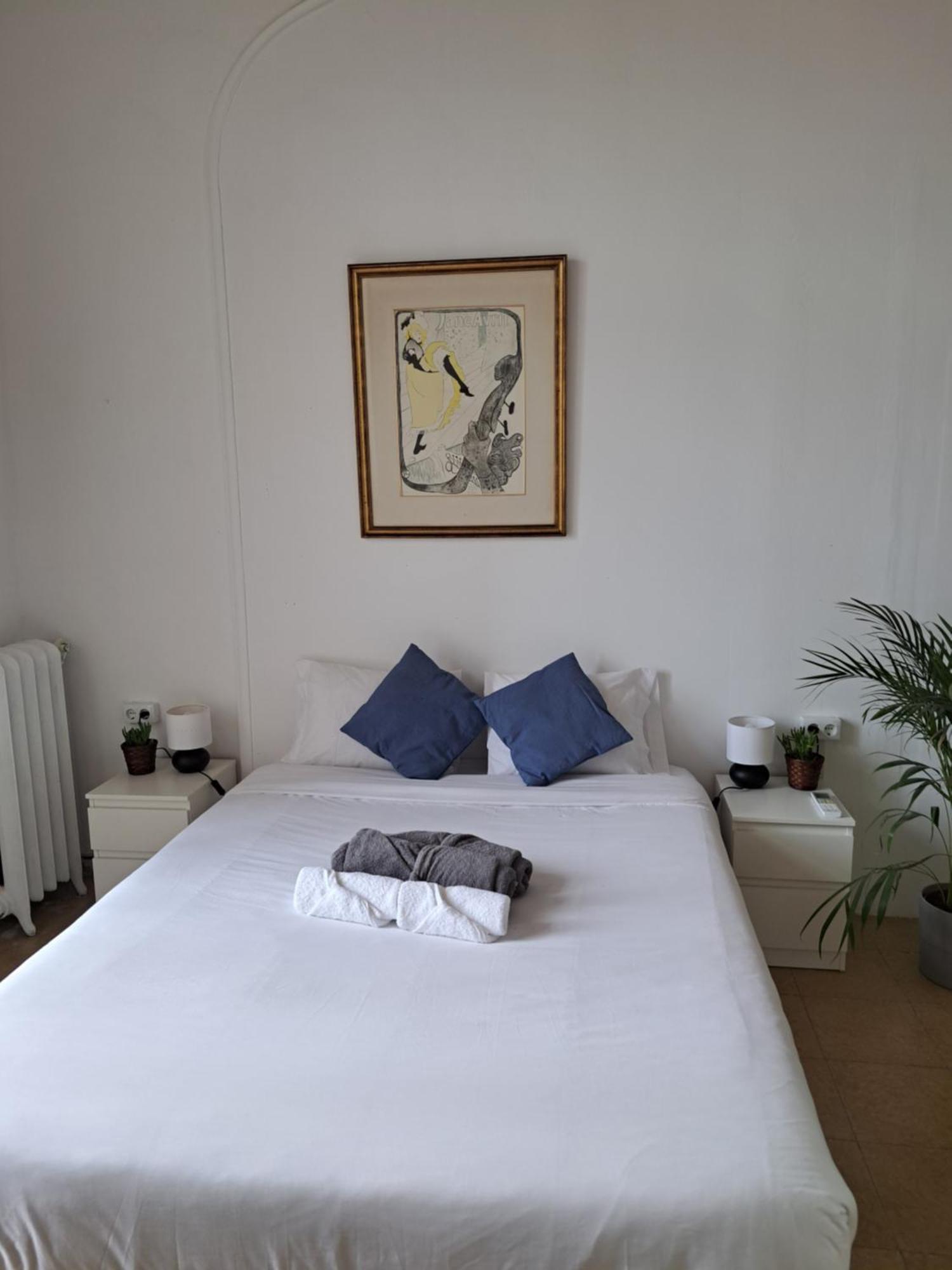 Barcelona Central Apartments